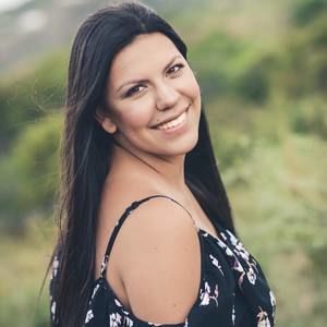 Meet your Posher, Ana karla